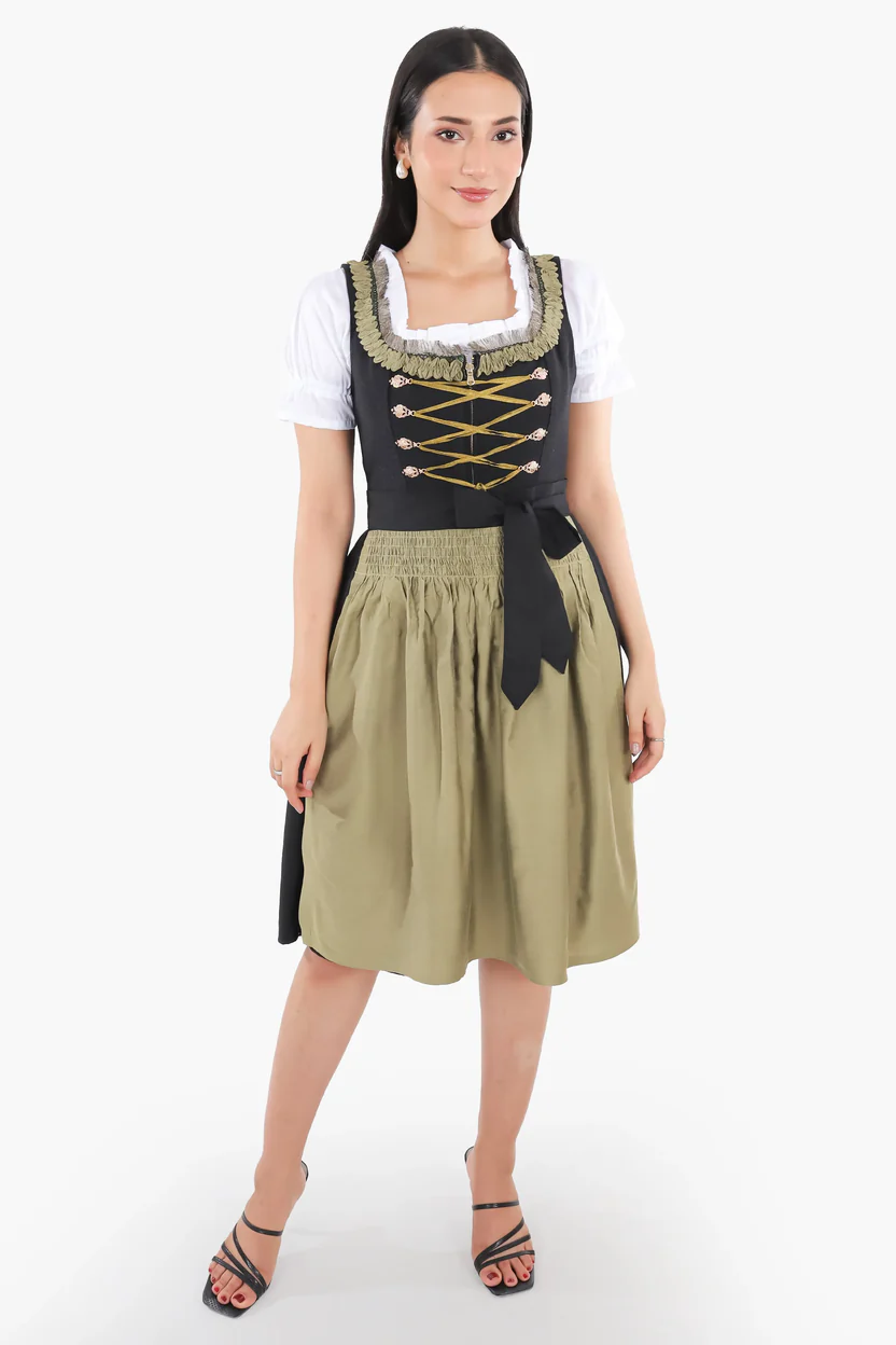 Sophisticated Black Dirndl Classic German Attire.webp Sophisticated Black Dirndl Classic German Attire.webp
